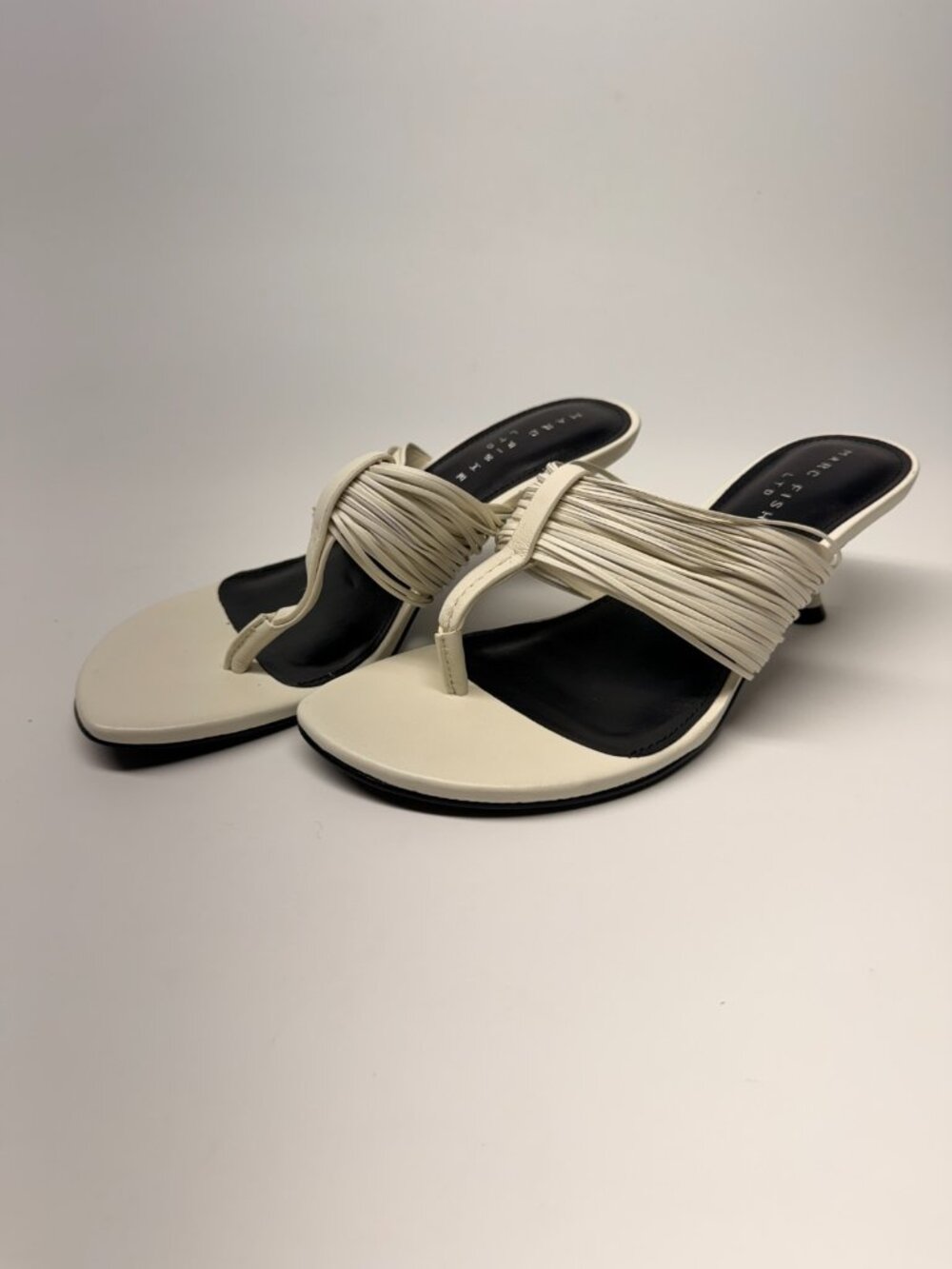 Marc Fisher Womens Pamilla Cream Leather Heeled Thong Sandal Sz 8 M